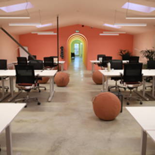 Open Space  24 postes Coworking Boulevard Anatole France Aubervilliers 93300 - photo 1